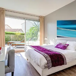 Sable Et Soleil - Port, Et Jacuzzi Prive Frejus
